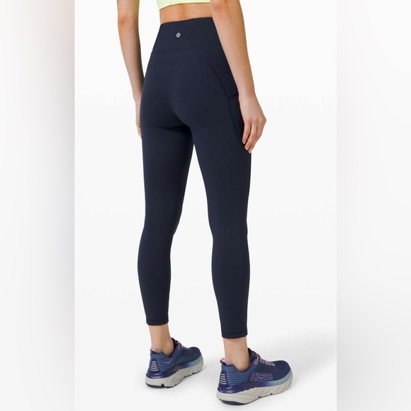 Lululemon Invigorate High-Rise Tight 25" Leggins True Navy size 6 - Picture 5 of 11